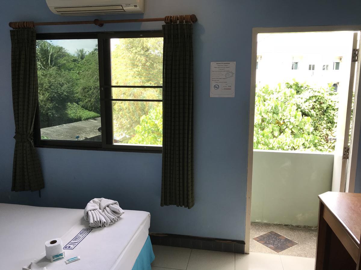 P.N. Guesthouse Krabi town Pokoj fotografie